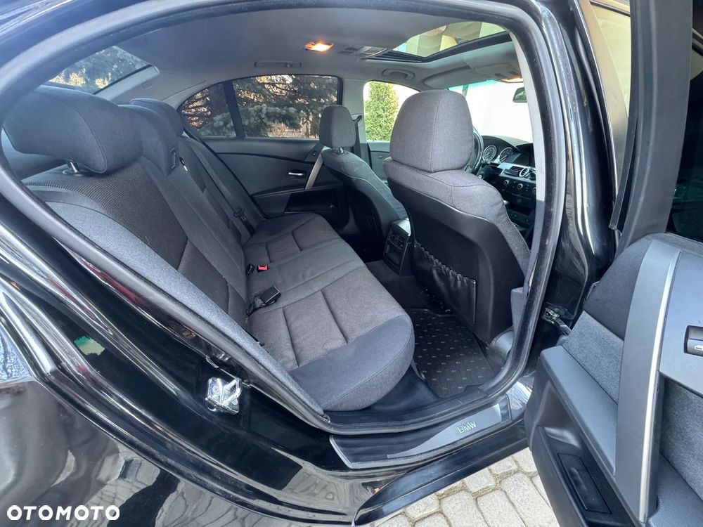 BMW Seria 5 - 12