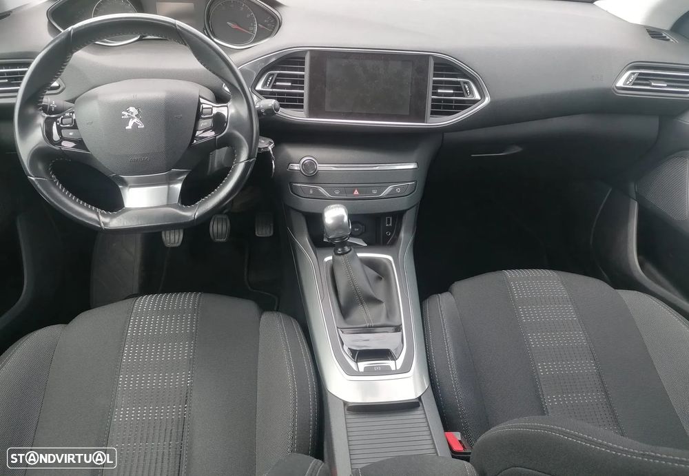 Peugeot 308 SW PureTech 130 Stop & Start Allure - 9