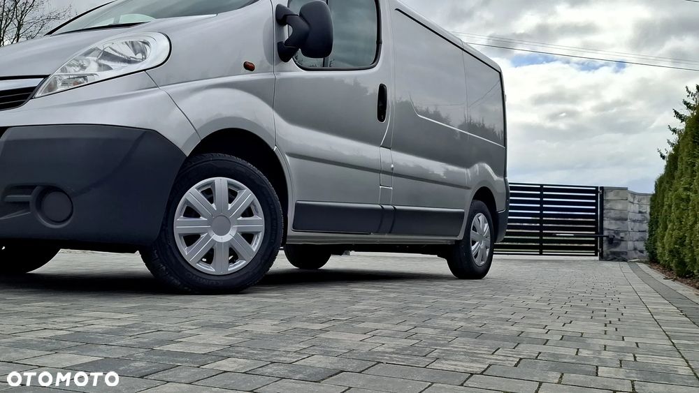 Opel VIVARO - 9