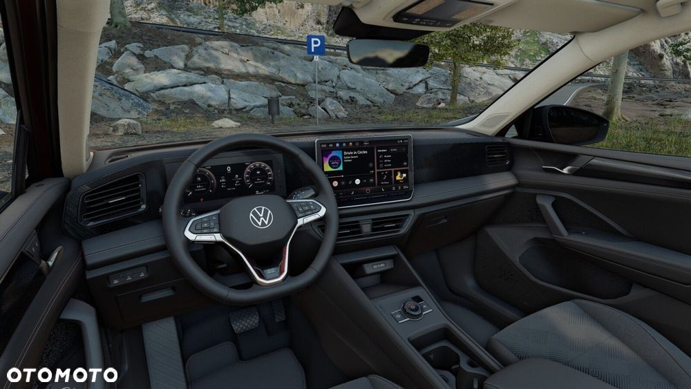 Volkswagen Tiguan - 10