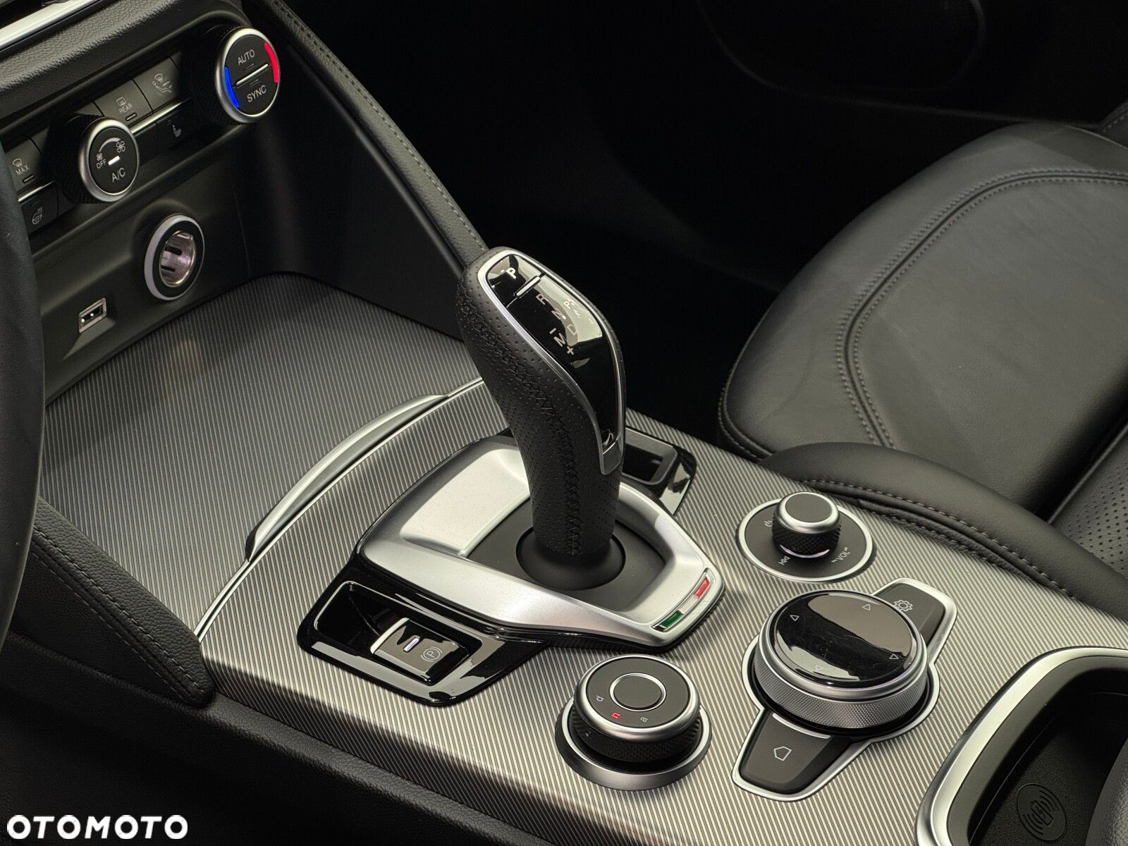 Alfa Romeo Stelvio 2.0 Turbo Veloce Q4 - 9
