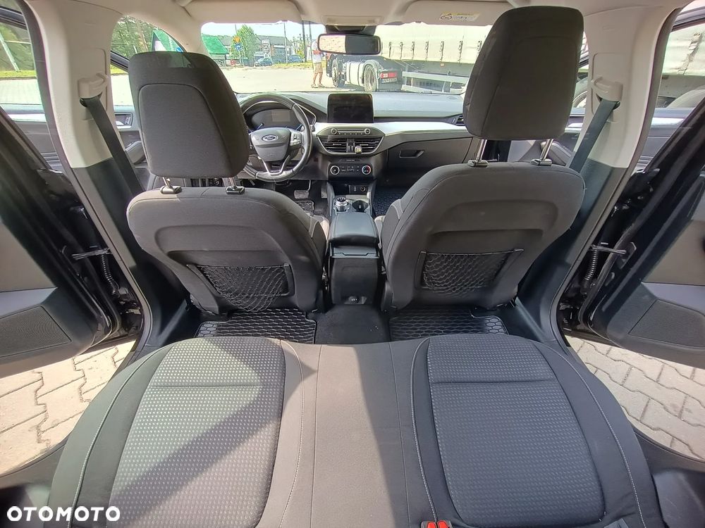 Ford Focus 1.0 EcoBoost Titanium - 18