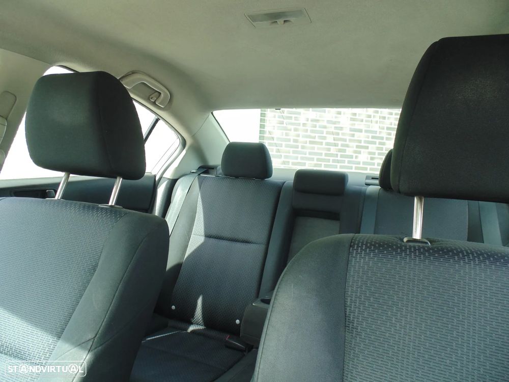 Mazda 3 MZ-CD 1.6 Exclusive - 30