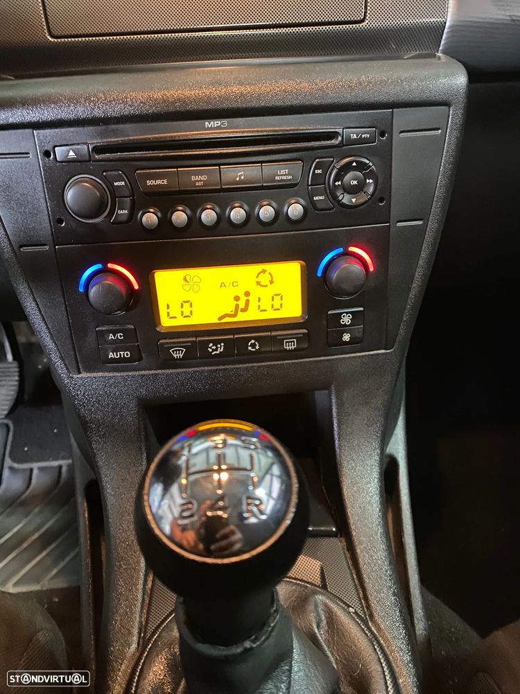 Citroën C4 1.4 16V VTR Pack - 12