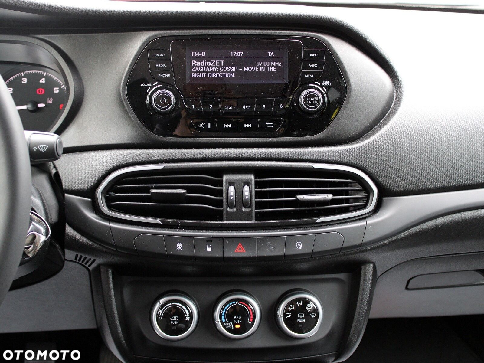Fiat Tipo 1.0 T3 City Life - 16