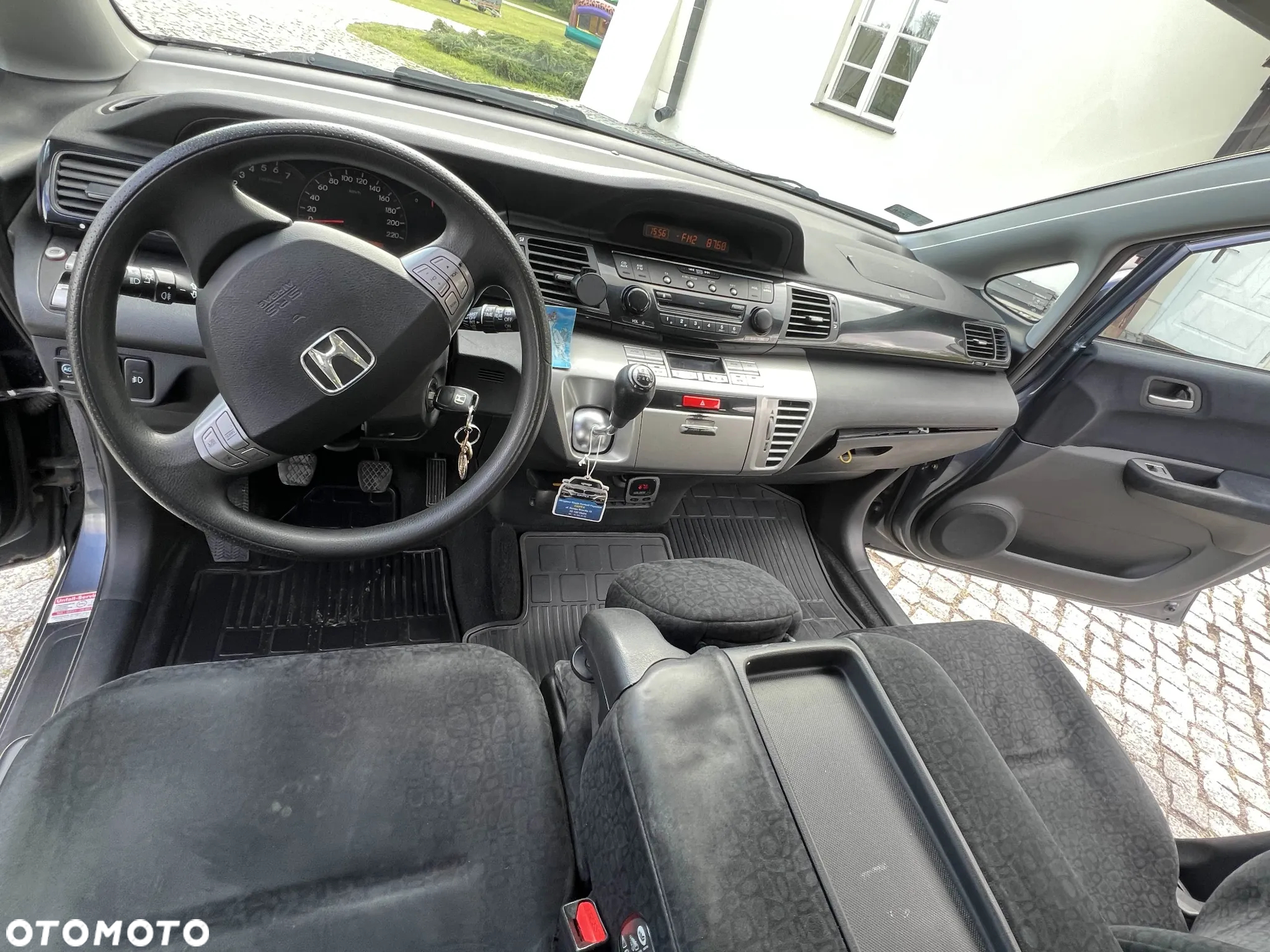 Honda FR-V - 17