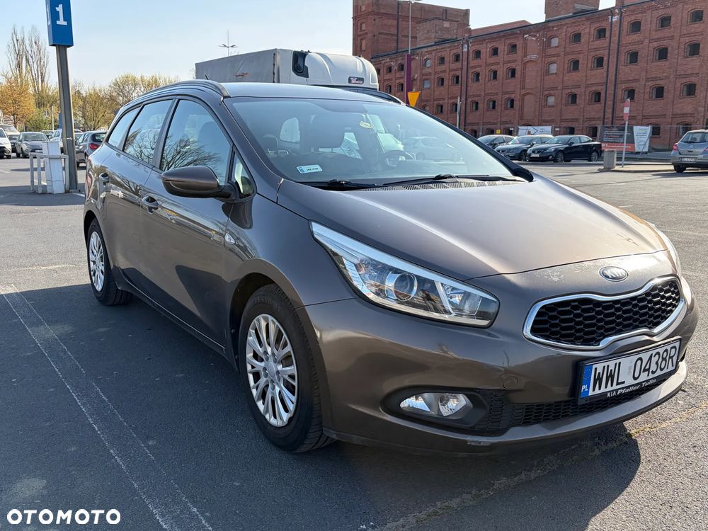 Kia Ceed - 1