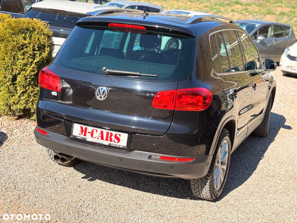 Volkswagen Tiguan 2.0 TDI DPF BlueMotion Technology Lounge Sport & Style - 8