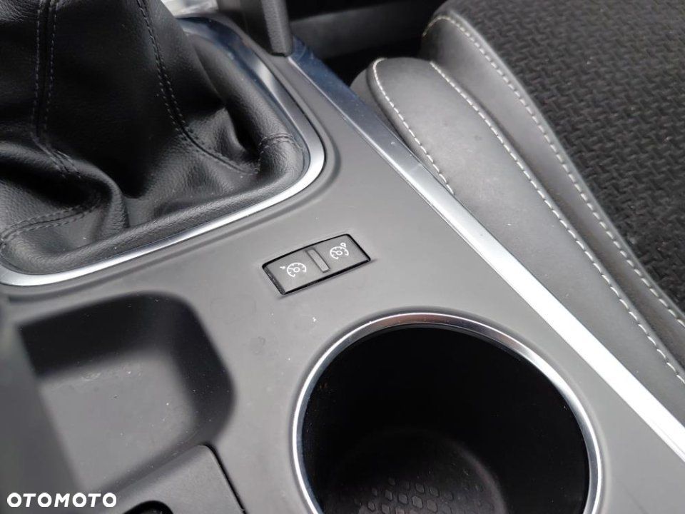 Renault Megane - 24