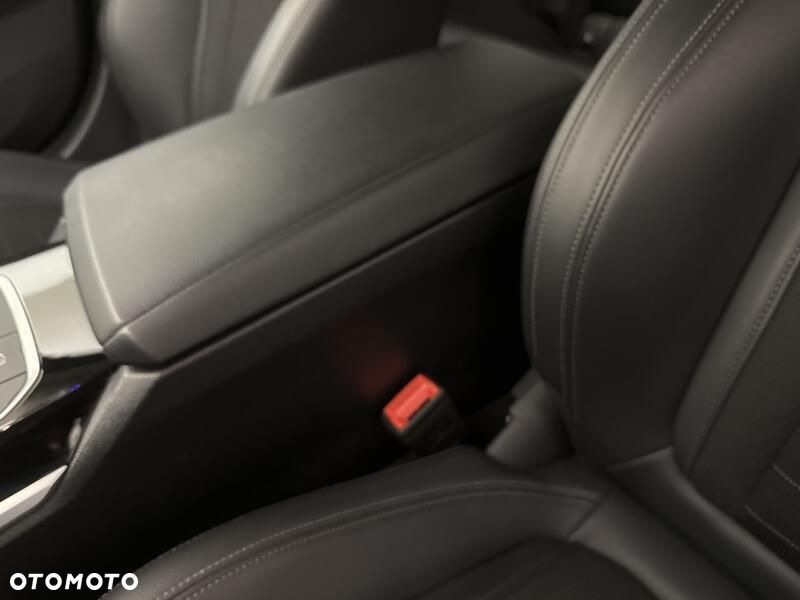 BMW Seria 3 - 18