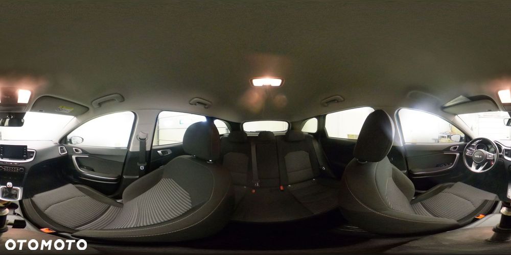 Kia Ceed 1.5 T-GDI M - 21