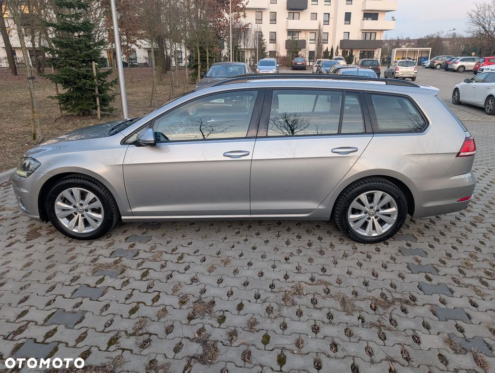 Volkswagen Golf 1.6 TDI BMT Comfortline - 3