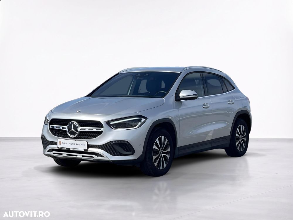 Mercedes-Benz GLA - 2