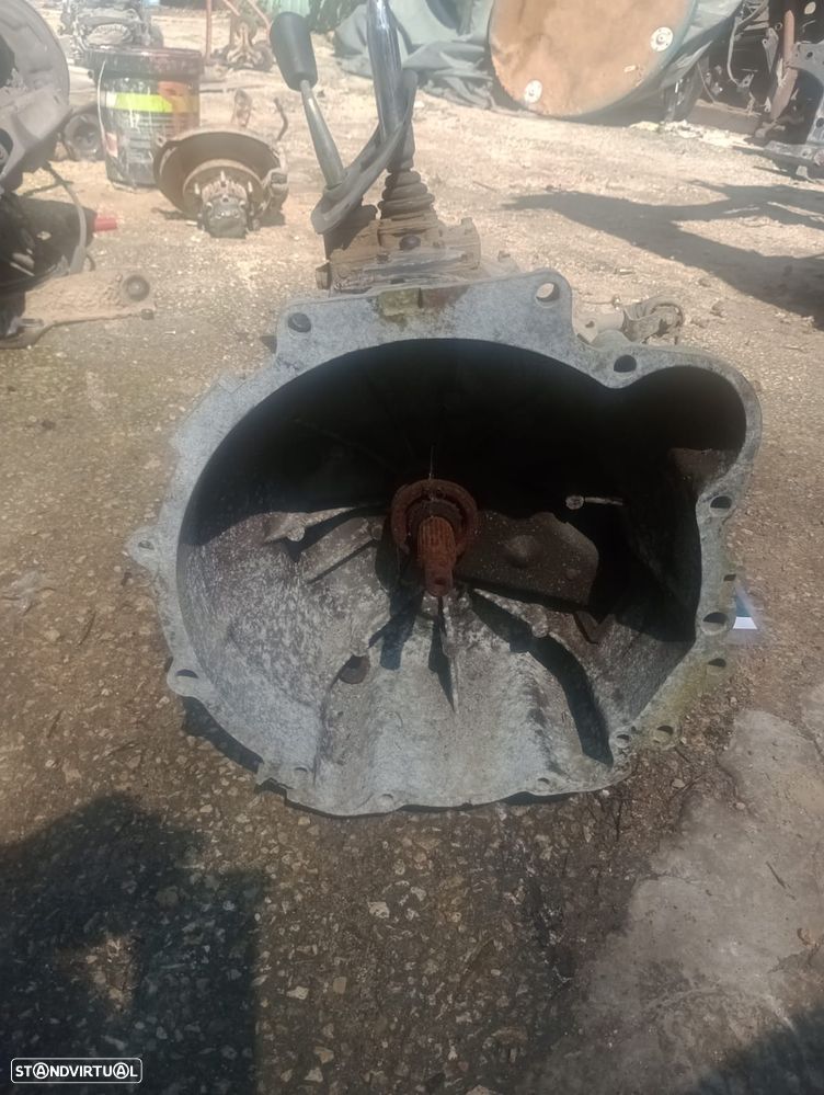 Caixa de velocidades Hyundai Galloper -2000 - Mitsubishi Pajero ref: D3J24773 - 3