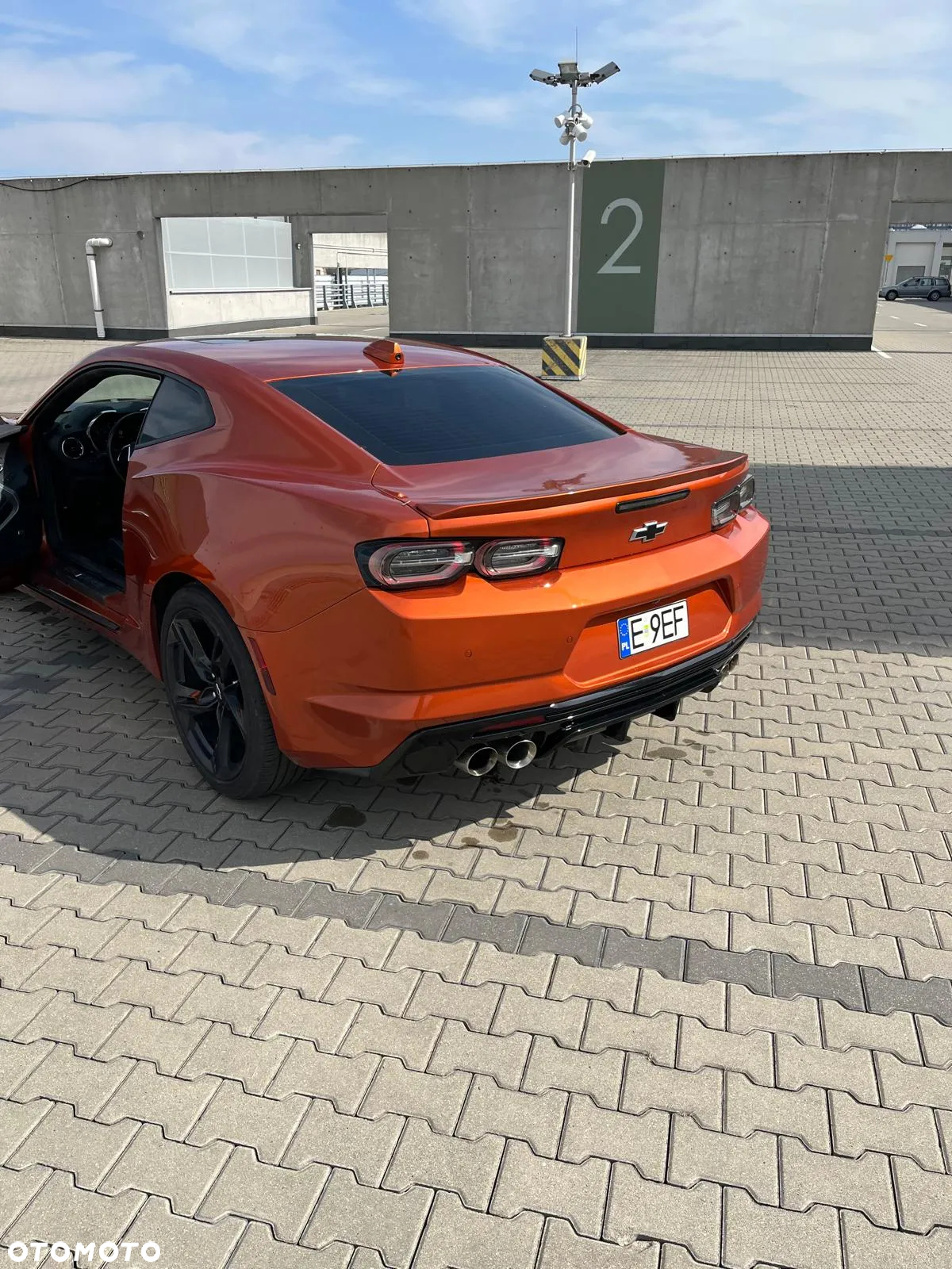 Chevrolet Camaro - 2