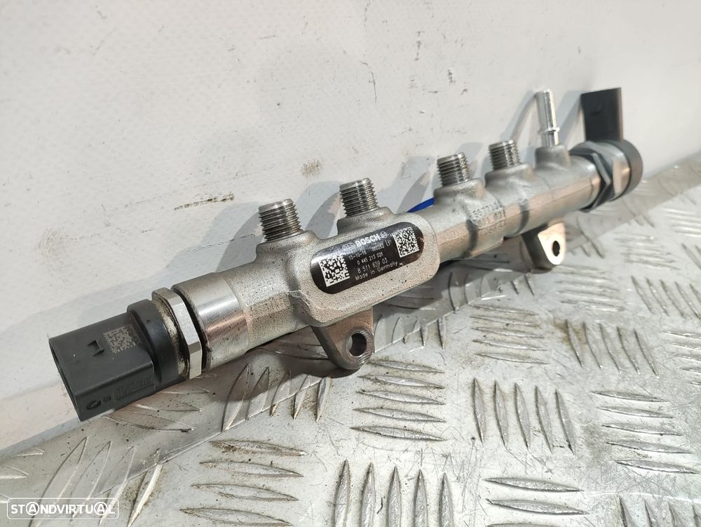 Régua de injeção Bosch BMW 1.5d B37D15A 0445213026 8511629 - 4