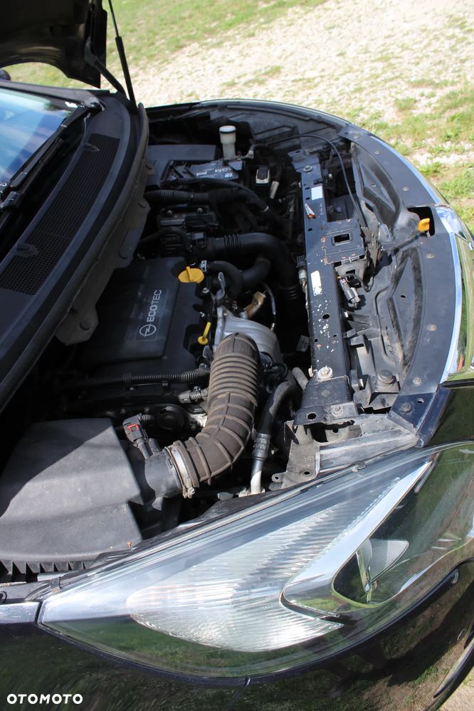 Opel Zafira 1.4 Turbo Edition - 22