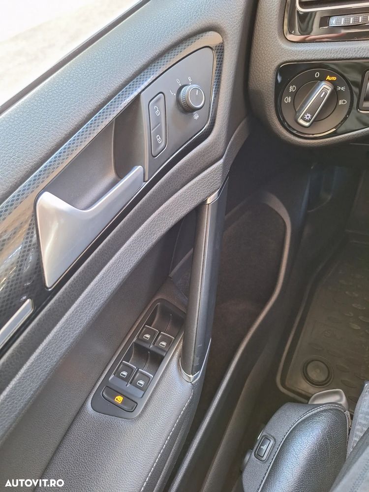 Volkswagen Golf 1.6 TDI DPF BMT Highline - 25