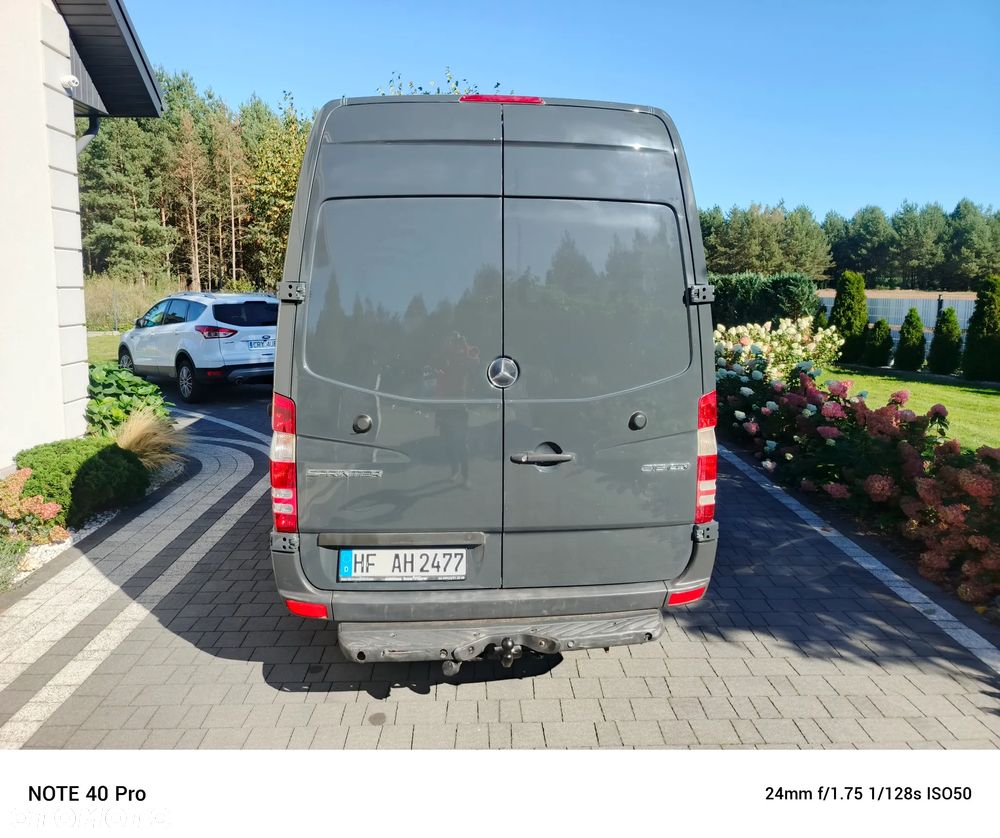 Mercedes-Benz Sprinter - 4