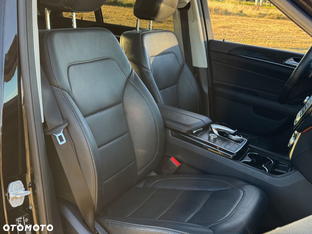 Mercedes-Benz GLE 350 d 4-Matic - 12