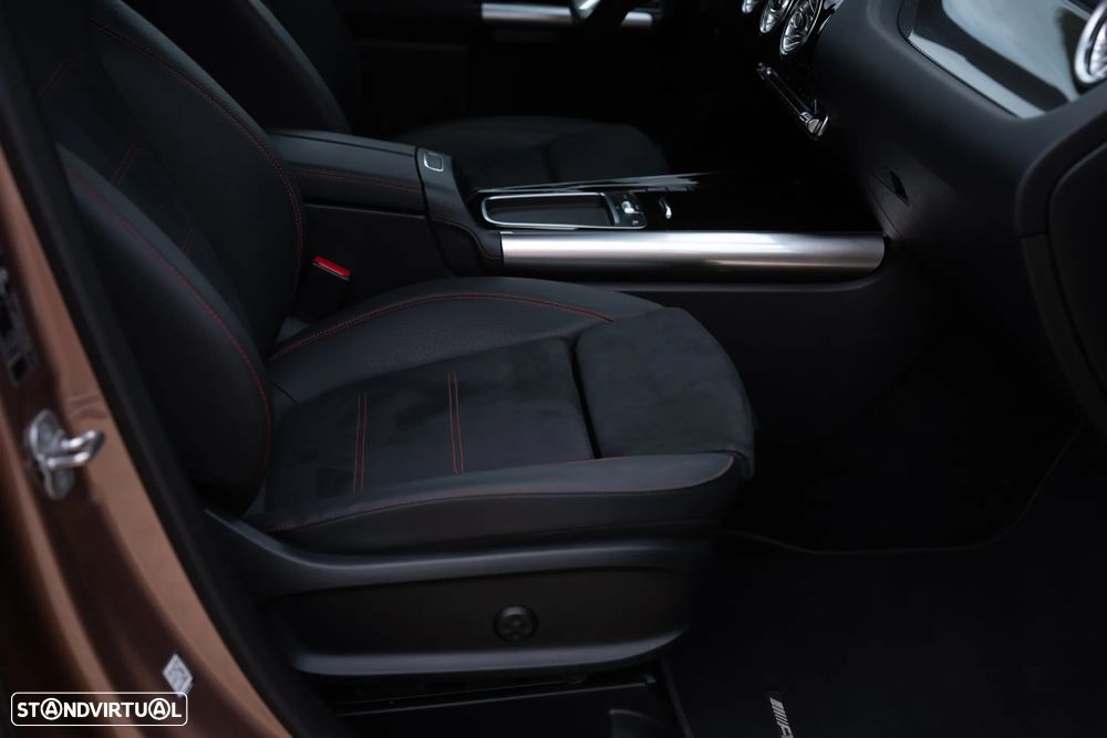 Mercedes-Benz GLA 250 e AMG Line - 22