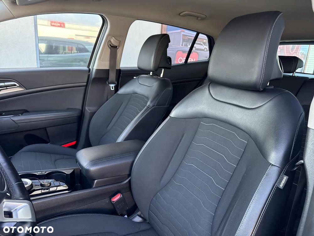 Kia Sportage 1.6 T-GDI HEV Business Line 4WD - 12