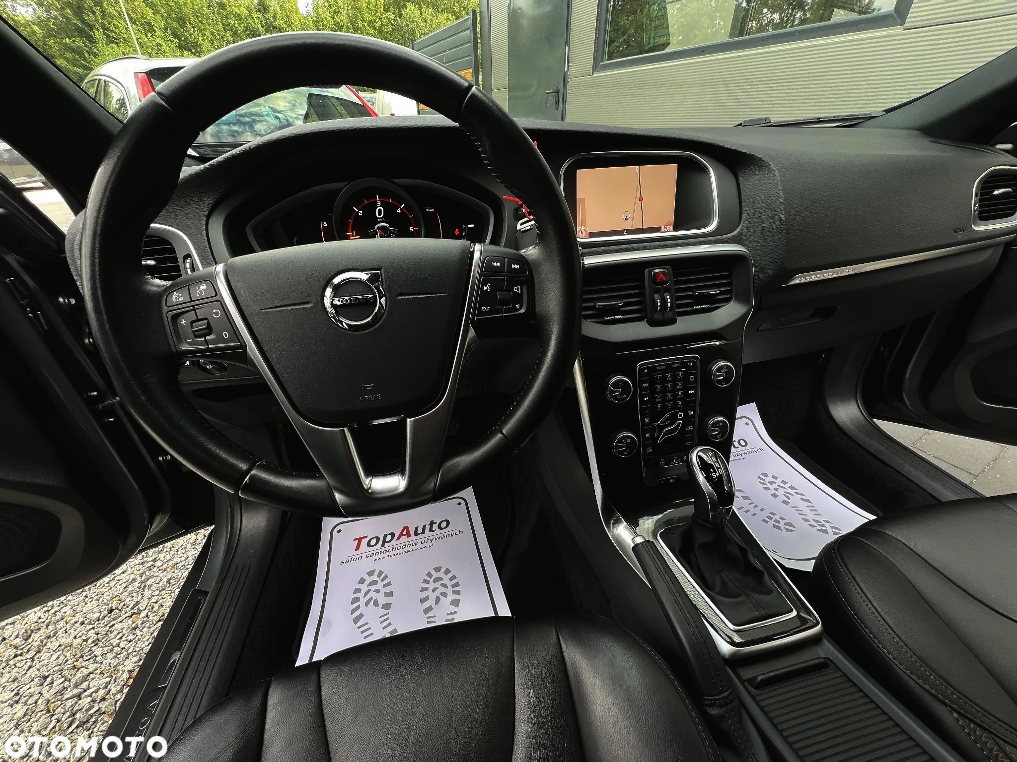 Volvo V40 Cross Country D4 Geartronic Momentum - 29