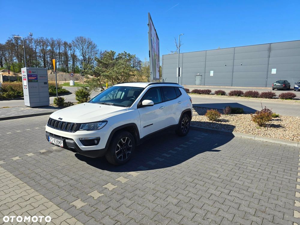 Jeep Compass - 17