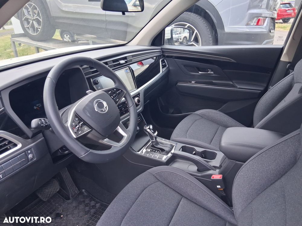 SsangYong Korando - 10