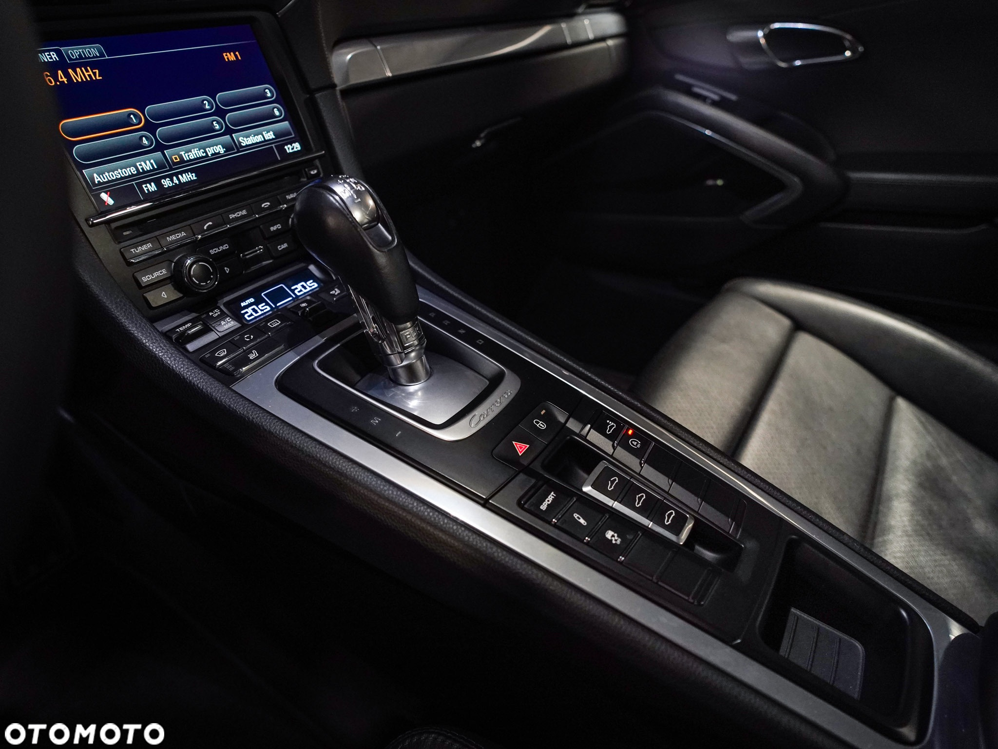 Porsche 911 Carrera S PDK - 26