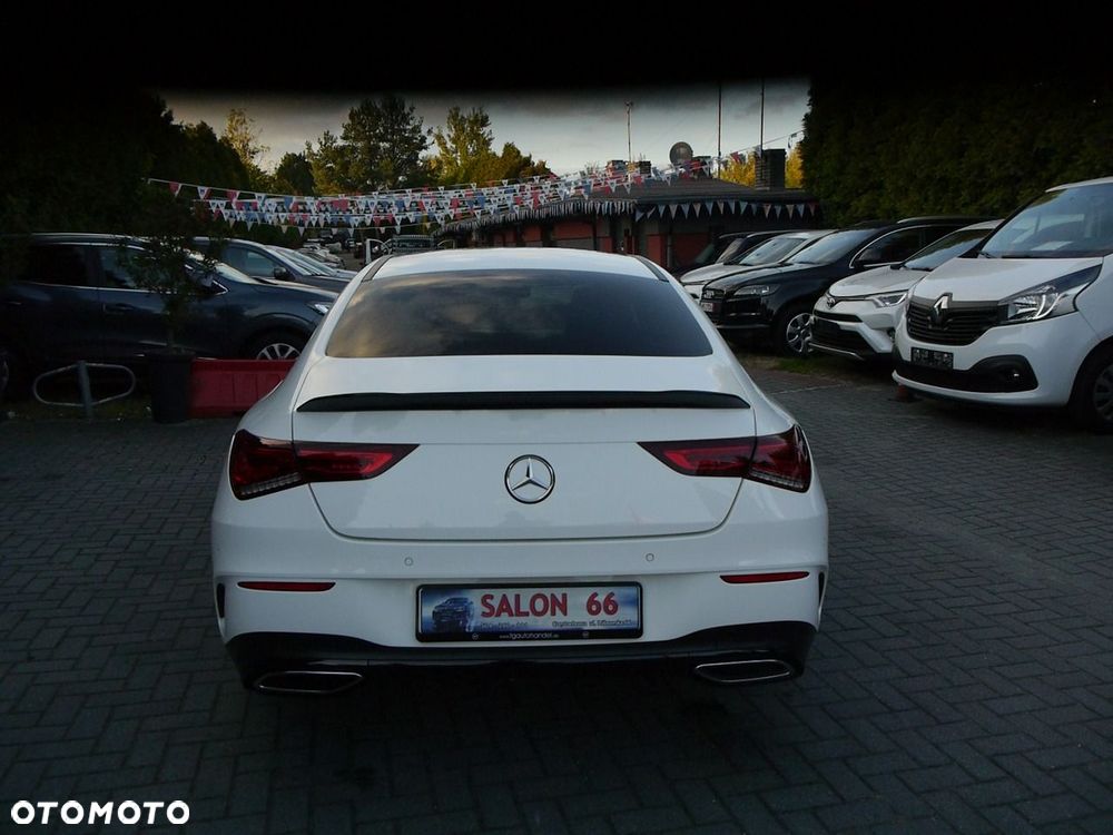Mercedes-Benz CLA 200 7G-DCT AMG Line - 16
