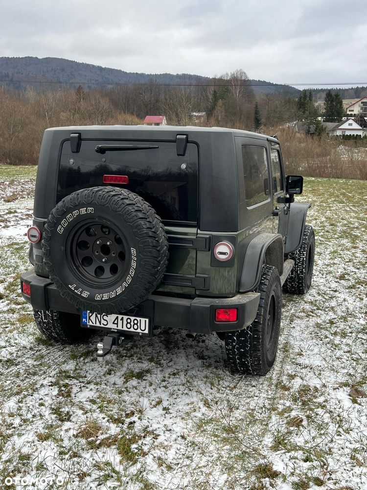 Jeep Wrangler - 24