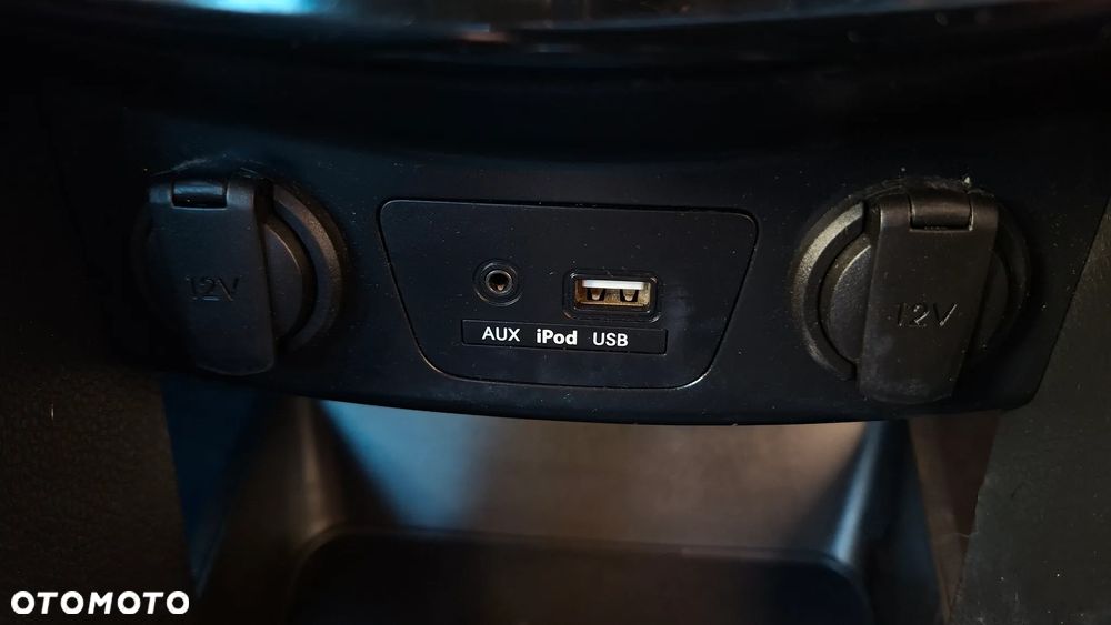 Hyundai i30 blue 1.4 Passion - 33