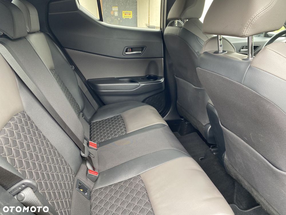 Toyota C-HR 1.8 Hybrid Executive - 14