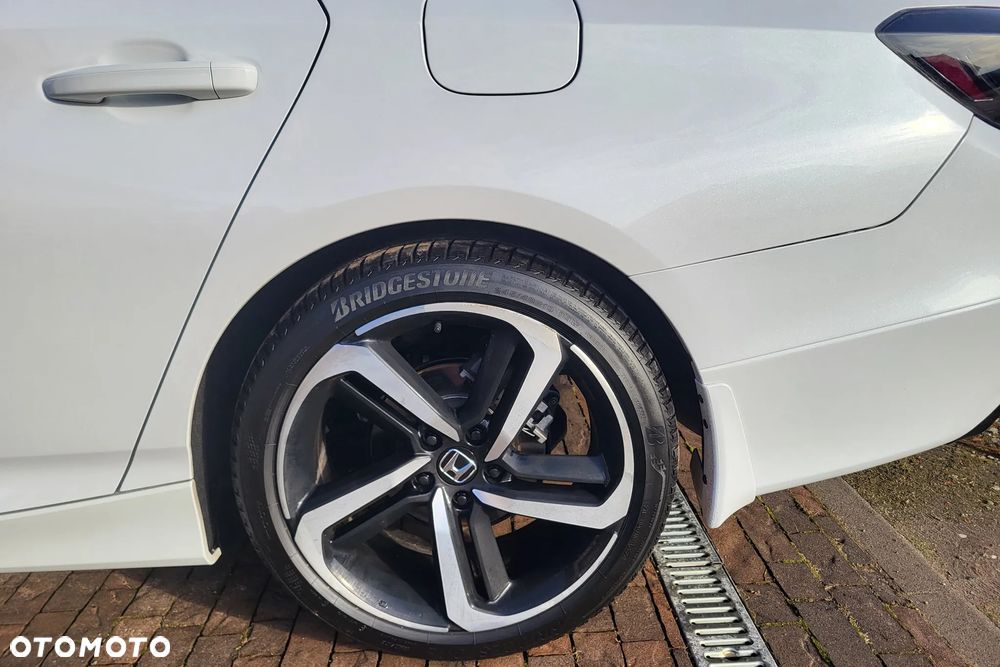 Honda Accord - 3