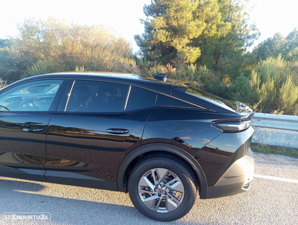Peugeot 408 1.2 Hybrid Allure e-DCS6 - 2