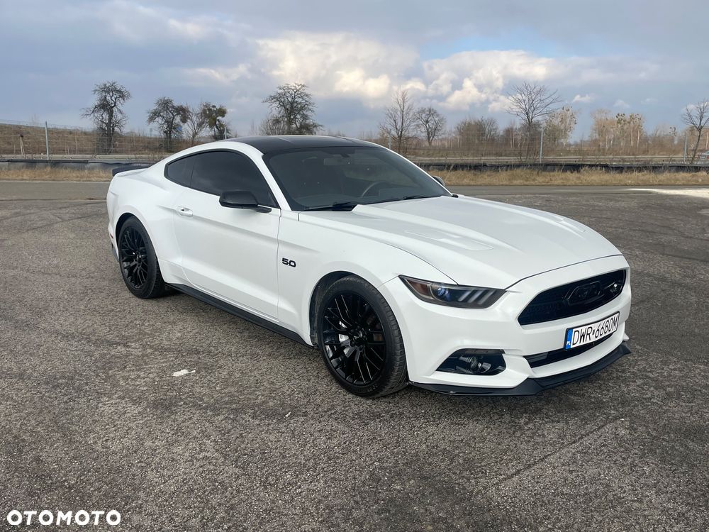 Ford Mustang 5.0 V8 GT - 3
