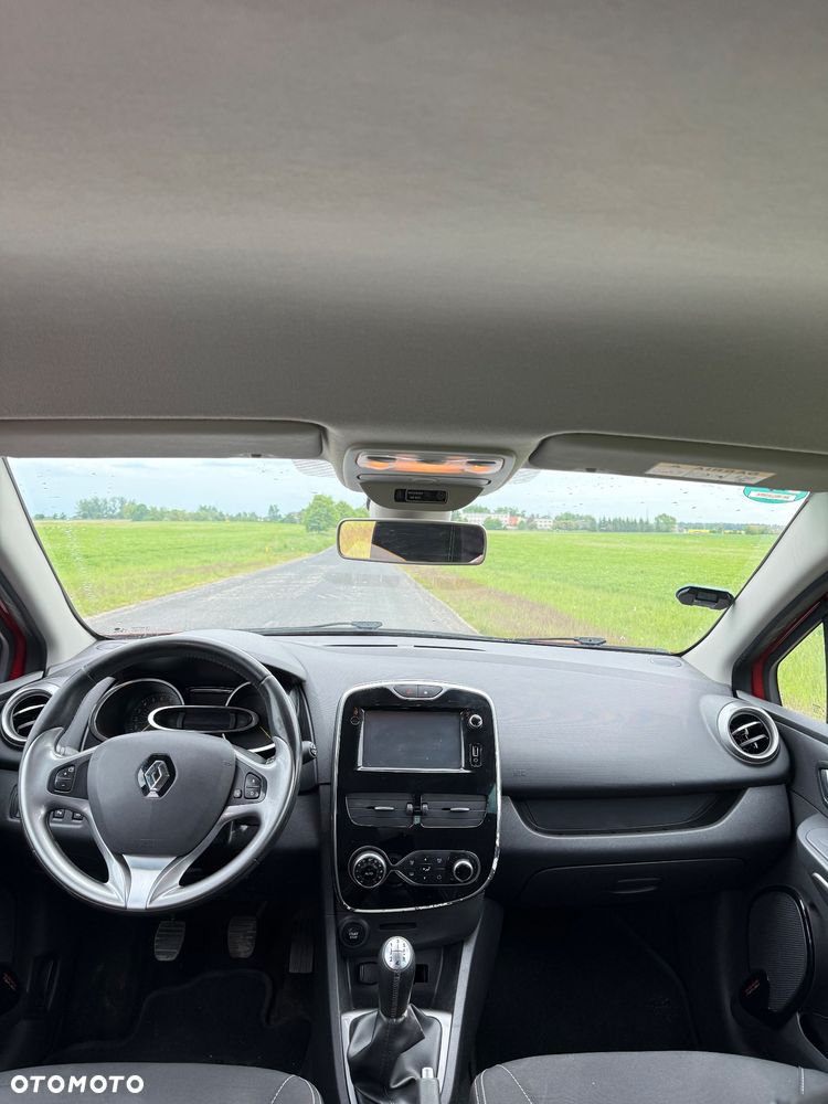 Renault Clio TCe 90 Luxe - 15