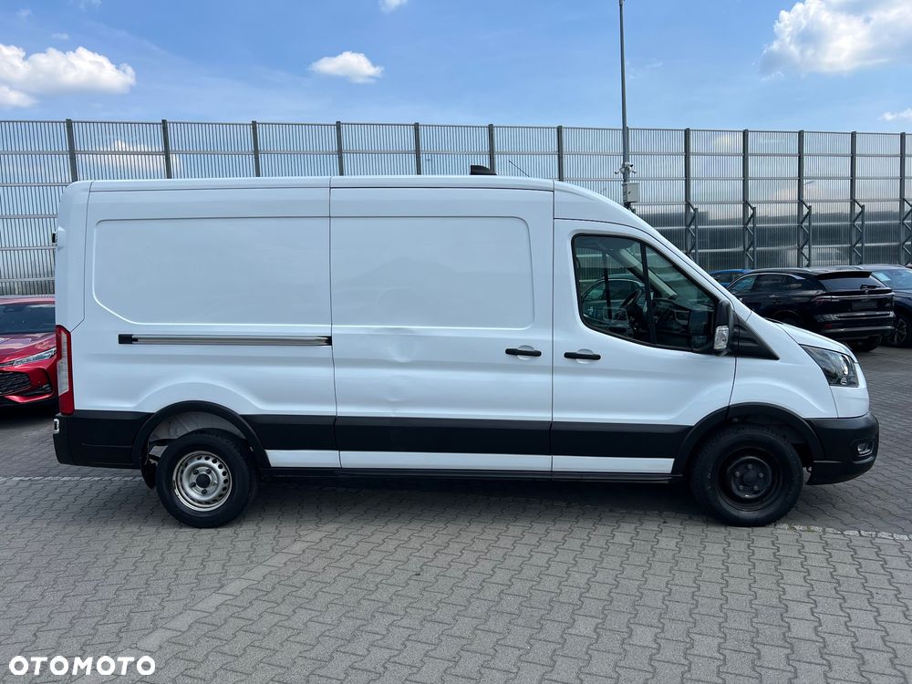 Ford Transit - 18