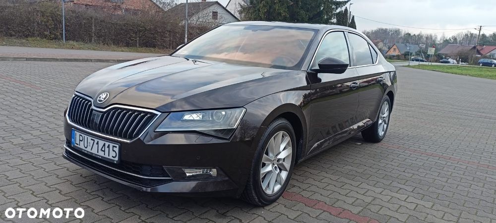 Skoda Superb 1.5 TSI ACT Ambition - 2