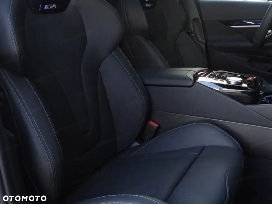 BMW M5 - 8