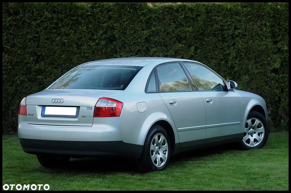 Audi A4 Limousine - 18