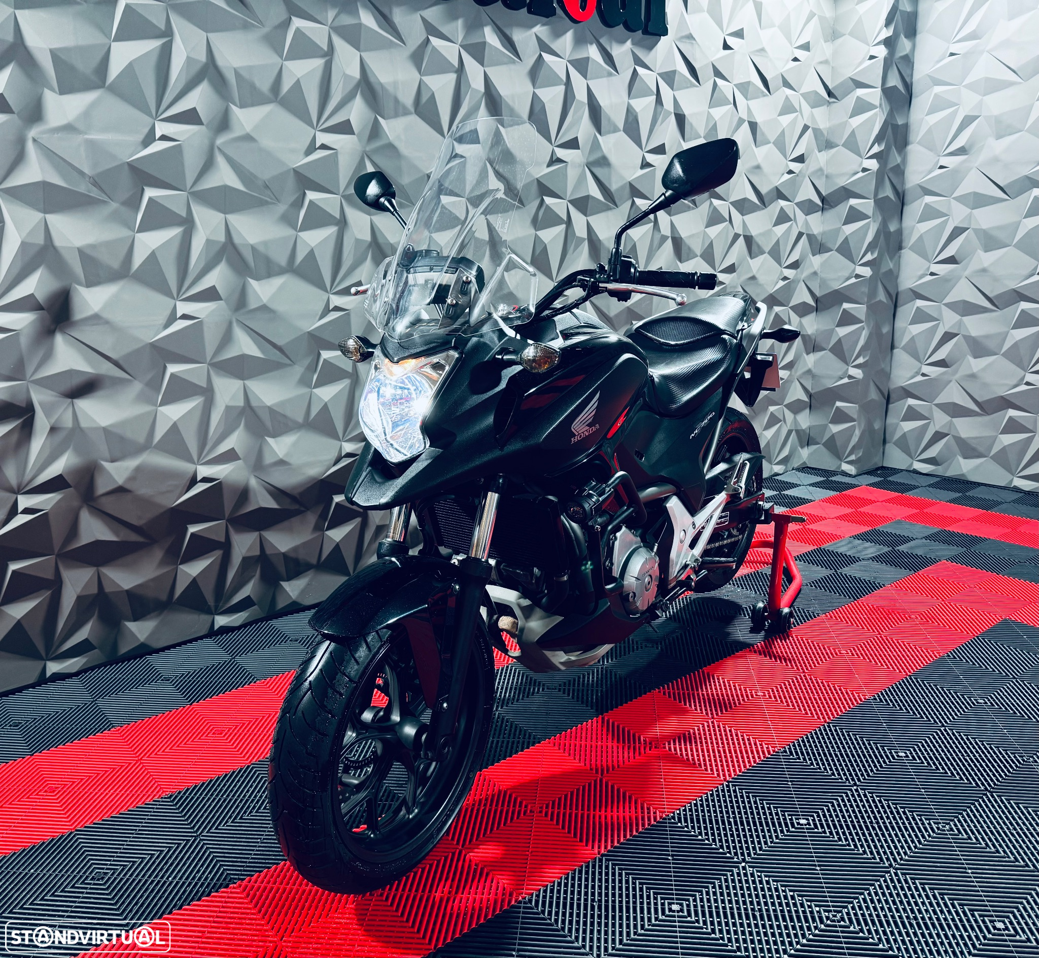 Honda NC700X - 19