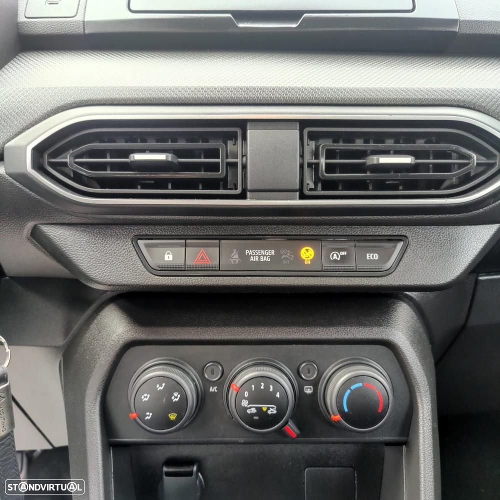 Dacia Sandero 1.0 ECO-G Essential Bi-Fuel - 16