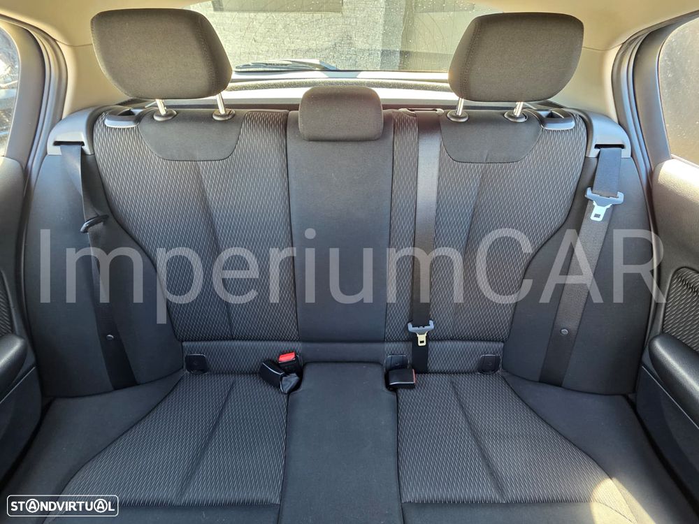 BMW 116 d EfficientDynamics Edition Urban Line - 19