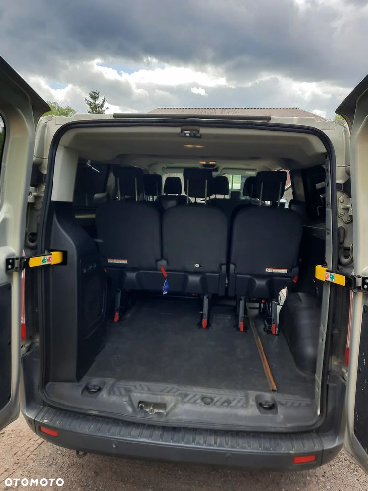 Ford Transit Custom 310 L2H1 Limited - 13