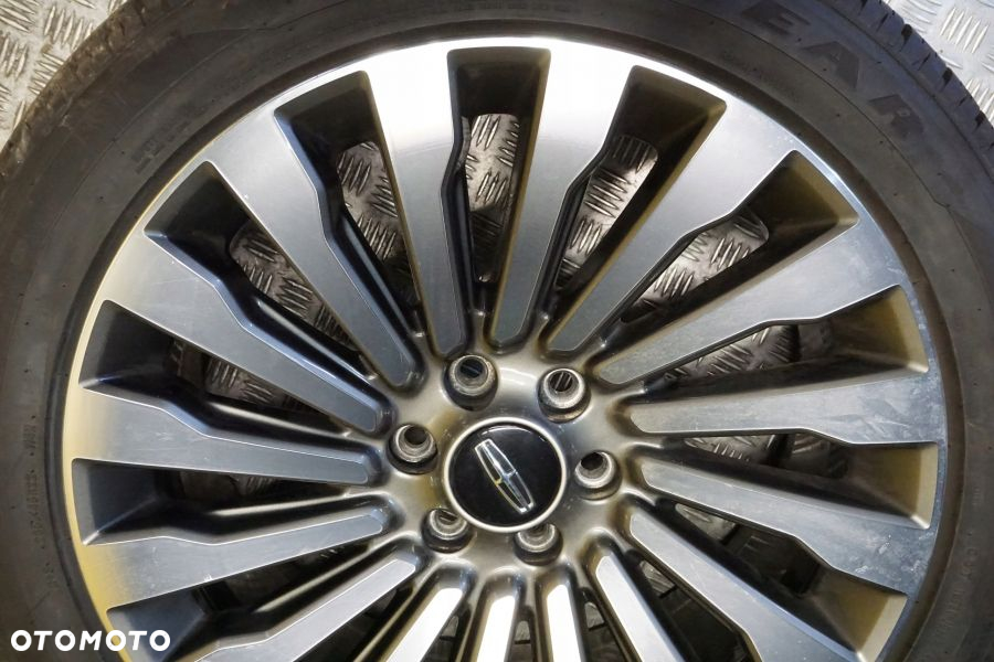 LINCOLN NAVIGATOR 2018 - Koło 4x Felga Aluminiowa 22x9,5JX44 Komplet - 3