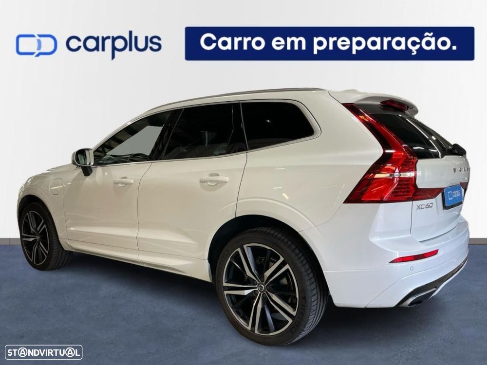 Volvo XC 60 2.0 T8 PHEV R-Design AWD - 2