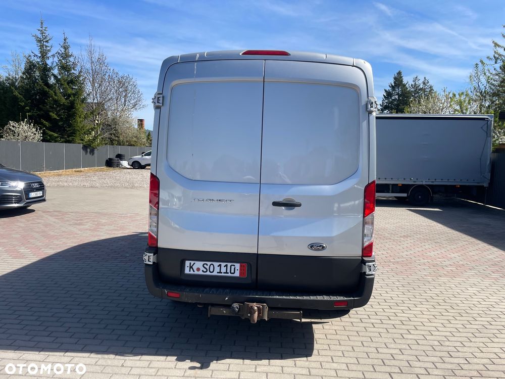 Ford Transit - 8