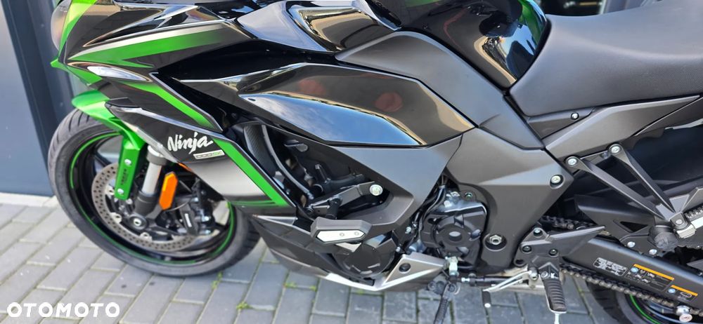 Kawasaki Ninja 1000 SX - 33